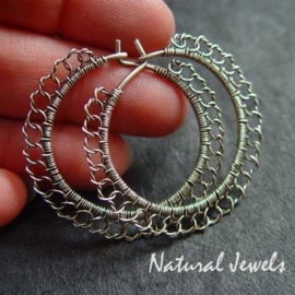 Tutorial 20 - Lacey Hoops