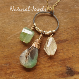 Hanger blauwgroene steen