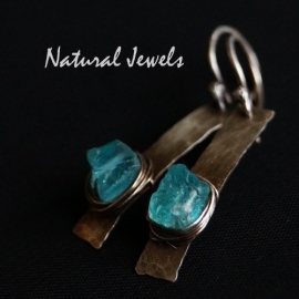 xxx - verkocht - xxx Earrings Raw Apatite