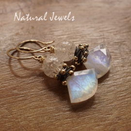 xxx - verkocht - xxx Oorbellen Maansteen cocon