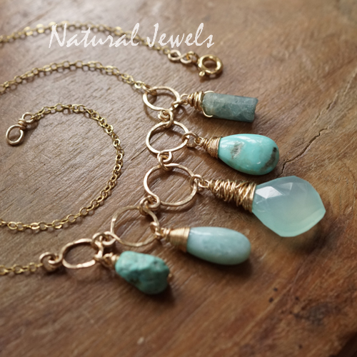 xxx - verkocht - xxx Ketting blauwe steen