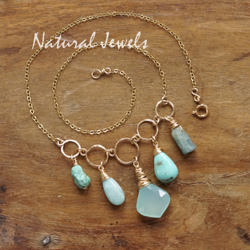 xxx - verkocht - xxx Ketting blauwe steen