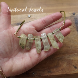Groene edelsteen ketting goud