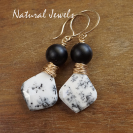 Oorbellen goud zwart wit
