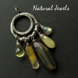 Hanger Grey and Yellow gemstones
