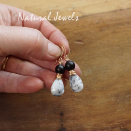 Oorbellen goud zwart wit