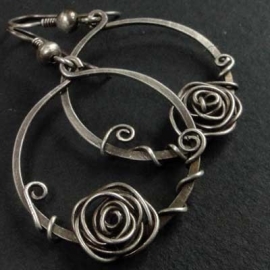 xxx - verkocht - xxx Silver Rose in a Circle