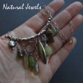 Necklace Spring Green
