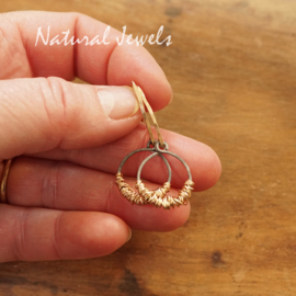 Goud en zilver handgemaakte oorbellen