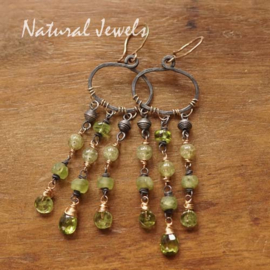 Groene steen oorbellen