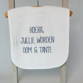 Houten giftbox knuf konijn wit | Hoera, jullie worden........