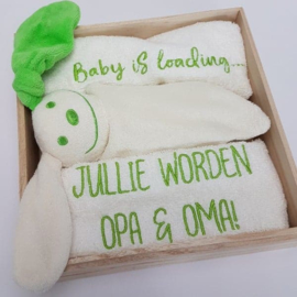 Houten giftbox tutpopje lime groen | Hoera, jullie worden.....