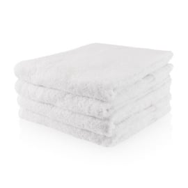 Handdoek wit | geborduurd met naam