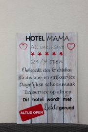 tekstbord HOTEL MAMA 4