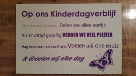 Tekstbord: Op ons Kinderdagverblijf