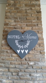 Tekstbord ( Hart ) Hotel Mama met klokje