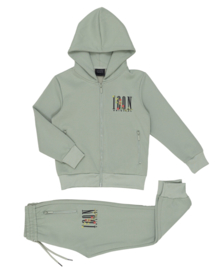ICON Floral Tracksuit - groen (verzenddatum 16 okt)