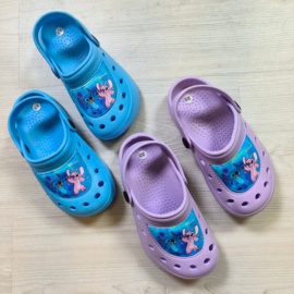 Stitch clogs