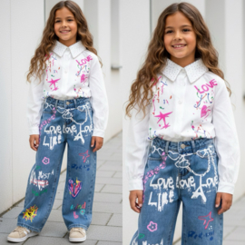 Love graffiti blouse