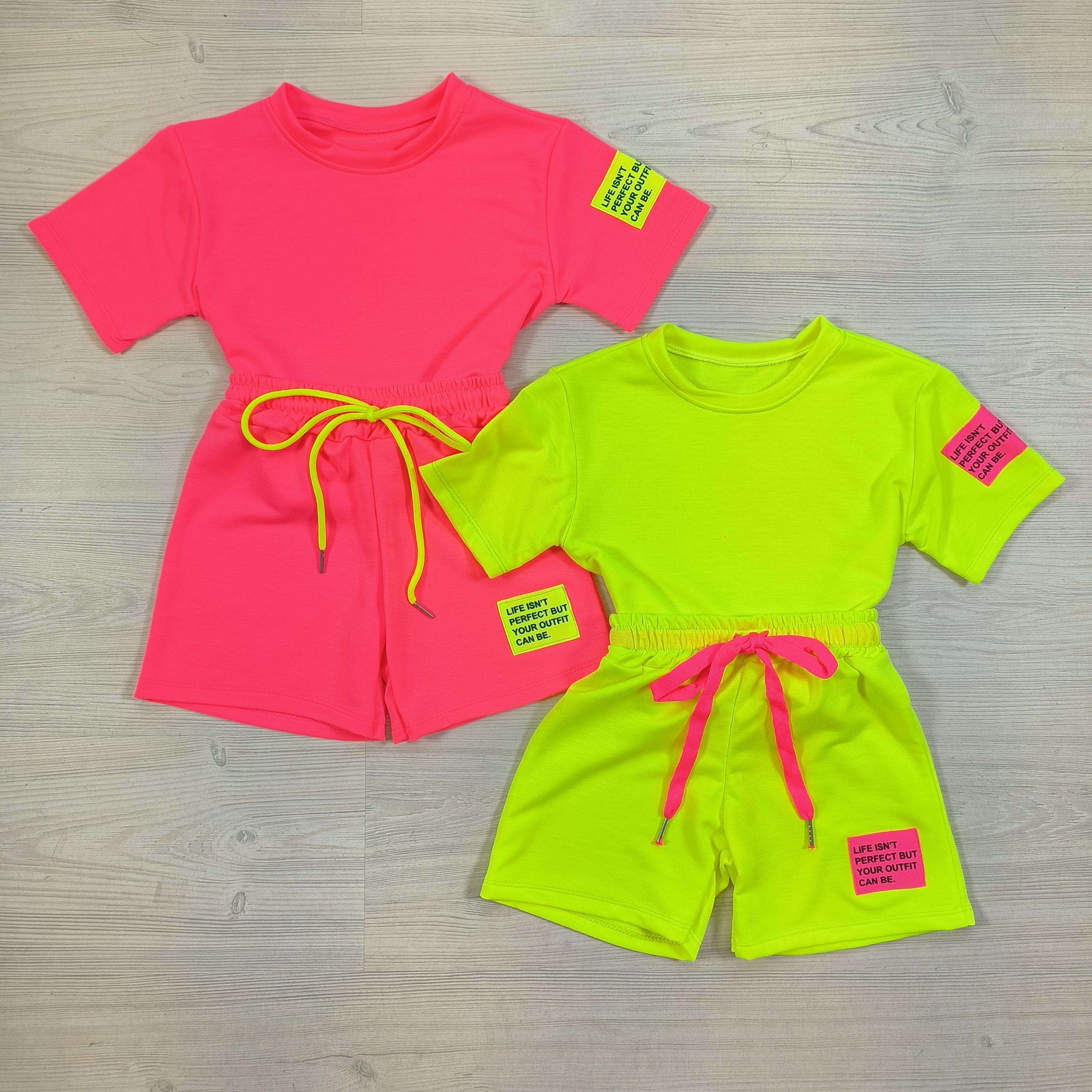 Comfy uni kids set - neon