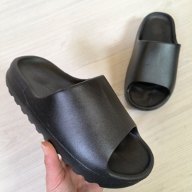 Wear it slipper - Black