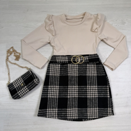 Check & Chic Dress - beige