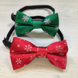 Snowflake bow tie