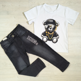 Icon black jeans