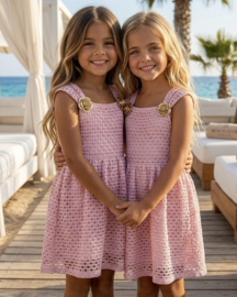 Golden Blossom Crochet Dress - roze