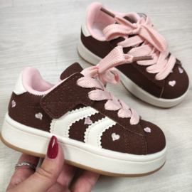 Sweet Hearts Sneakers - bruin