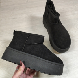 Cozy Platform Boots - zwart