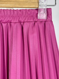 Pleated leather skirt - fuchsia