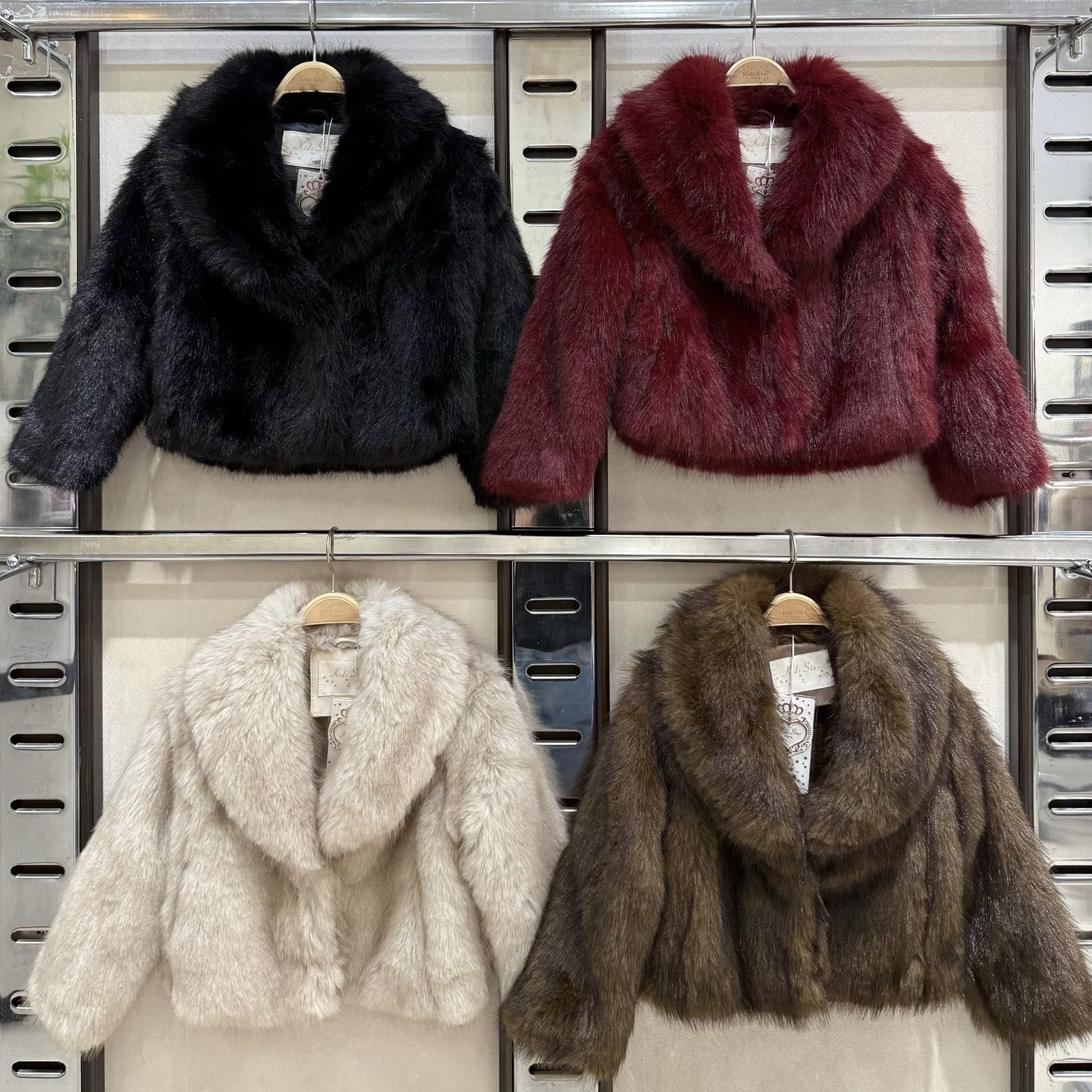 Furry & chic jacket (verzenddatum 7 augustus)