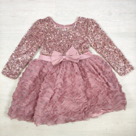 Rosy Ruffle Party Dress (verzenddatum 25 sep)