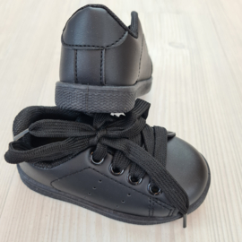Basic sneaker - All black