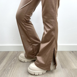 Leather split flared pants - camel