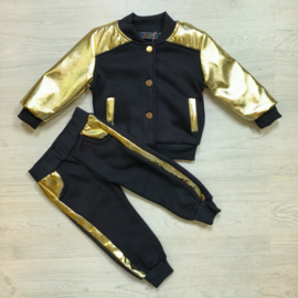 Black & gold set