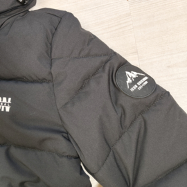 ICON Mountain Puffer Jacket - zwart