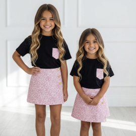 Stylish Leopard Skort Outfit