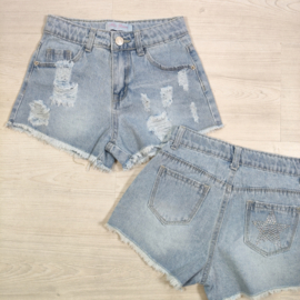 Star Pocket Denim Shorts