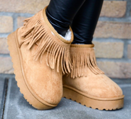 Camel fringe winter boots (verzenddatum 20 sep)