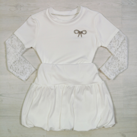 Timeless Beauty Ensemble