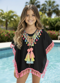Beach pompom poncho