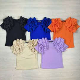 Very ruffled top