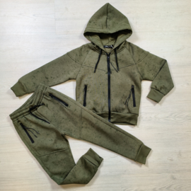 Green washed boys set