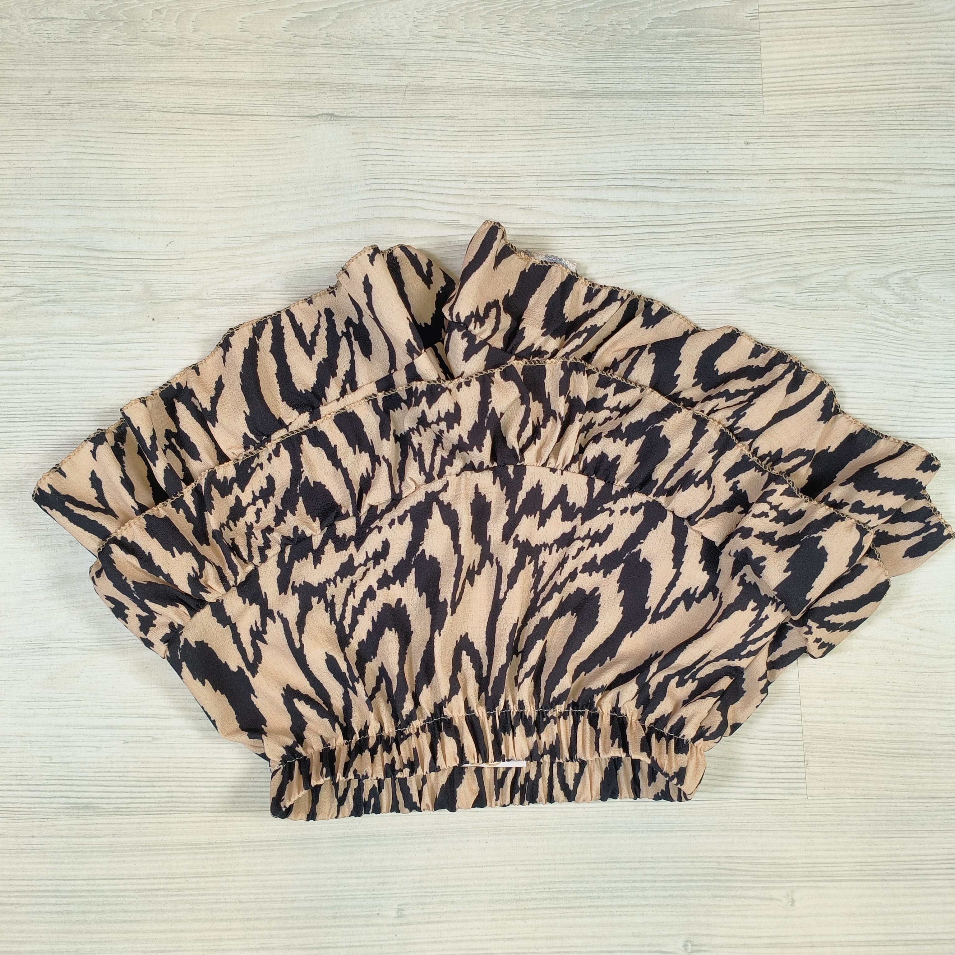Layered tiger short