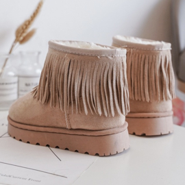 Beige fringe winter boots