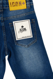 Icon street style denim
