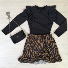 Brown zebra skirt &  Bagged top