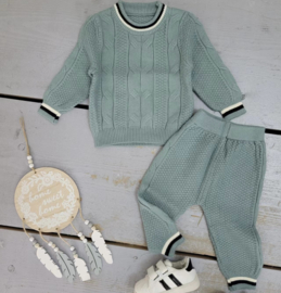 Baby green cable set